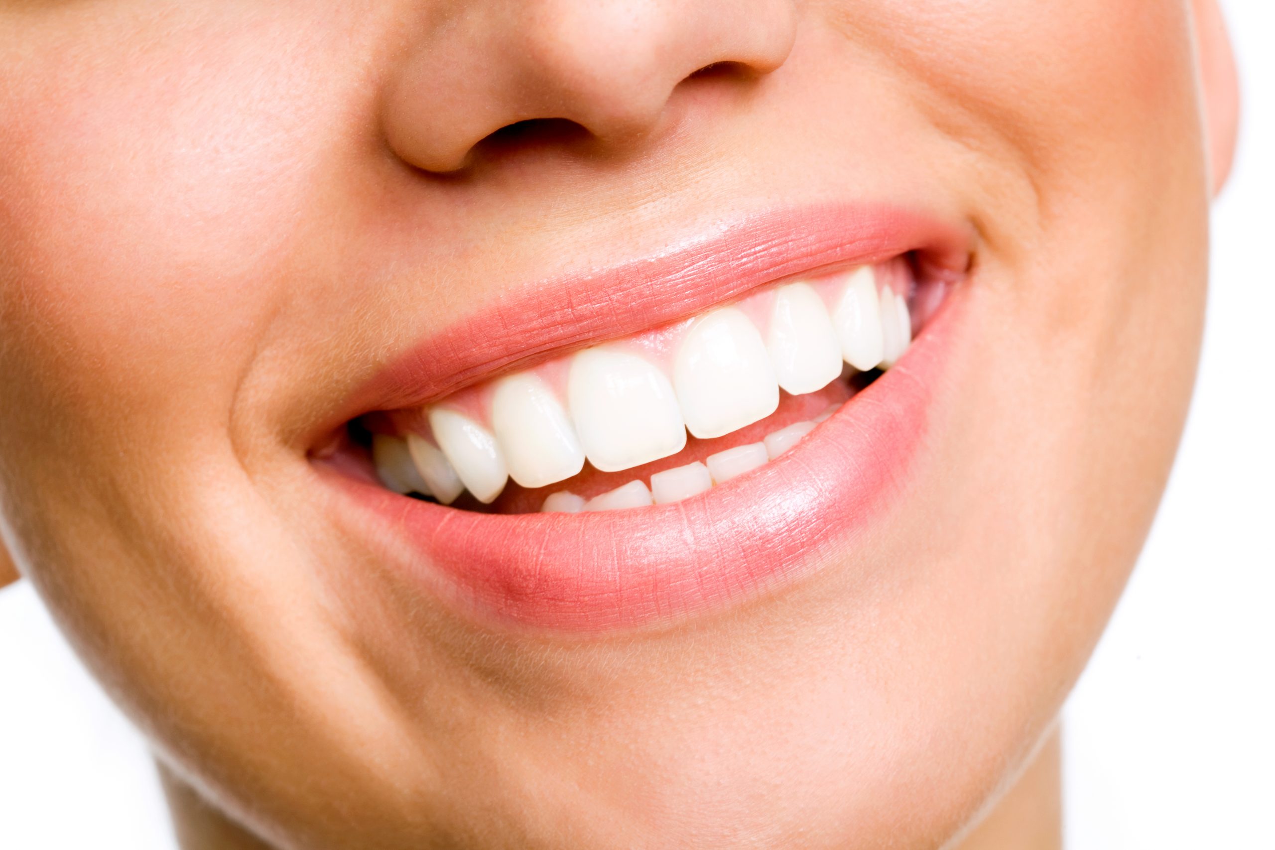 how-does-teeth-whitening-work-magic-smile-labs