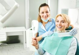 A Gleaming Guide: How to Choose the Right Place for Laser Teeth Whitening