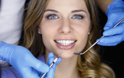 Unveiling the Radiance: Why Professional Laser Teeth Whitening Outshines Veneers